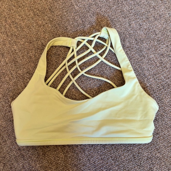 Lulu lemon top - Picture 1 of 2